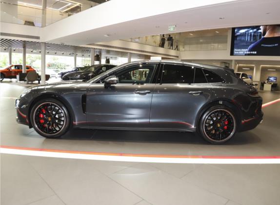 Panamera 2023款 Panamera 4S Sport Turismo 2.9T 外观   正侧