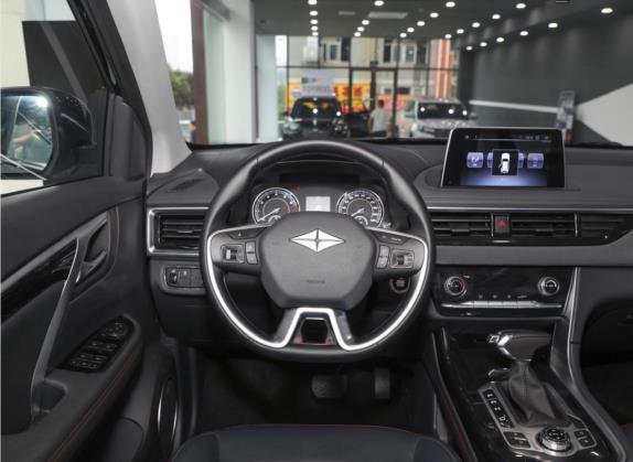 北汽瑞翔X5 2021款 1.5T 自动精英型 7座 中控类   驾驶位