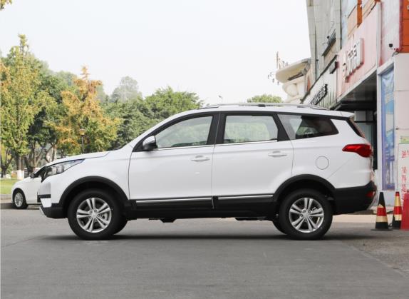 北汽瑞翔X3 2022款 1.5L 手动舒适型 7座 外观   正侧