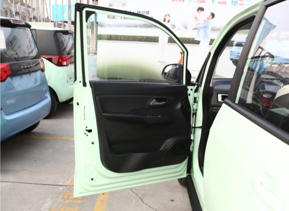 百智大熊 2022款 10.36kWh 乐熊S 标准型 车厢座椅   前门板