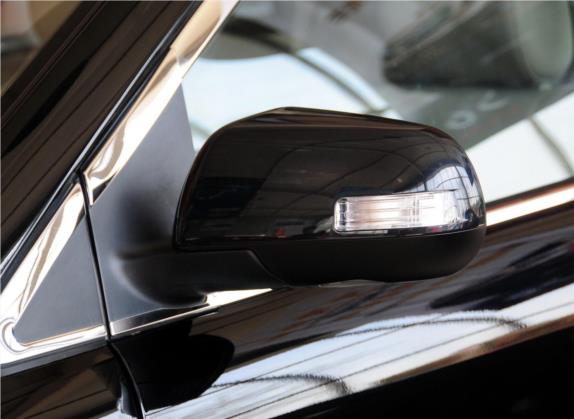 比亚迪S6 2013款 劲悦版 2.0L 手动精英型 5座 外观细节类   外后视镜