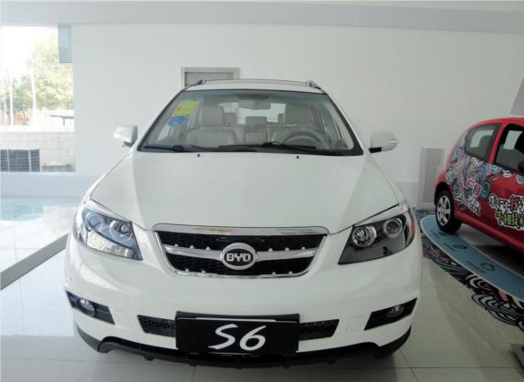 比亚迪S6 2013款 白金版 2.4L 自动尊享型 外观   正前