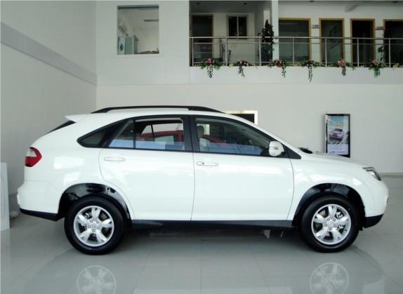 比亚迪S6 2013款 白金版 2.4L 自动尊享型 外观   正侧