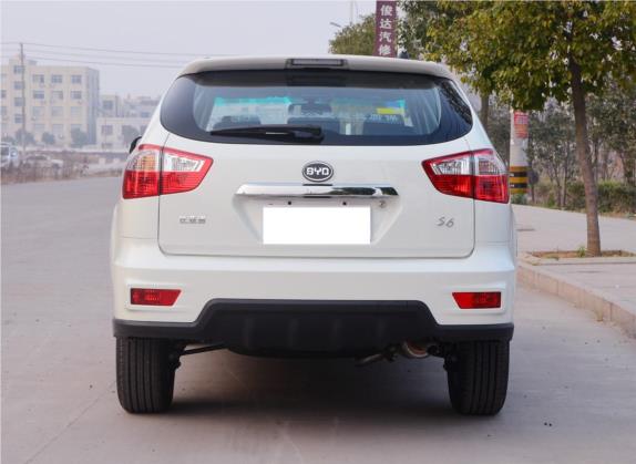比亚迪S6 2014款 2.0L 手动豪华型 5座 外观   正后