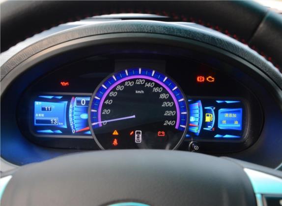 比亚迪S6 2014款 2.0L 手动豪华型 5座 中控类   仪表盘