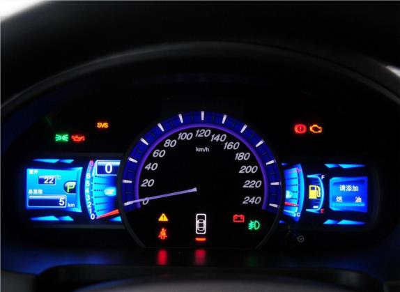 比亚迪S6 2014款 2.4L 自动尊贵型 7座 中控类   仪表盘