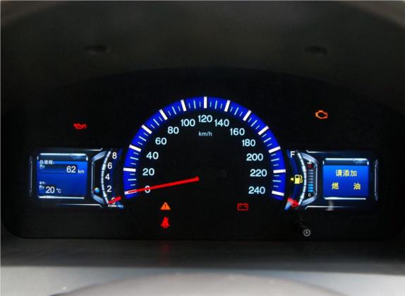 比亚迪G6 2011款 1.5T 手动尊贵型 中控类   仪表盘
