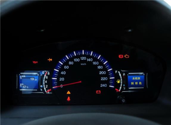 比亚迪G6 2012款 2.0L 手动尊贵型 中控类   仪表盘