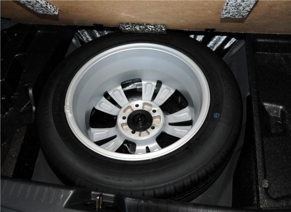 比亚迪G6 2012款 1.5T 自动尊荣型 其他细节类   备胎