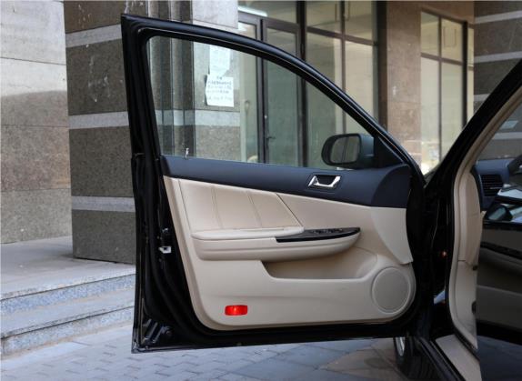 比亚迪G6 2013款 2.0L 手动尊贵型 车厢座椅   前门板