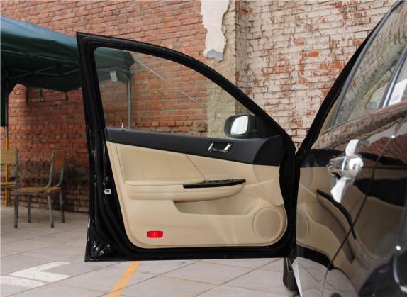 比亚迪G6 2013款 1.5TI 手动尊贵型 车厢座椅   前门板
