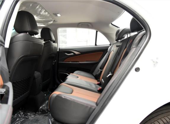秦新能源 2016款 秦EV300 尊贵型 车厢座椅   后排空间