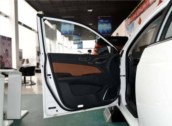 秦新能源 2016款 秦EV300 尊荣型 车厢座椅   前门板