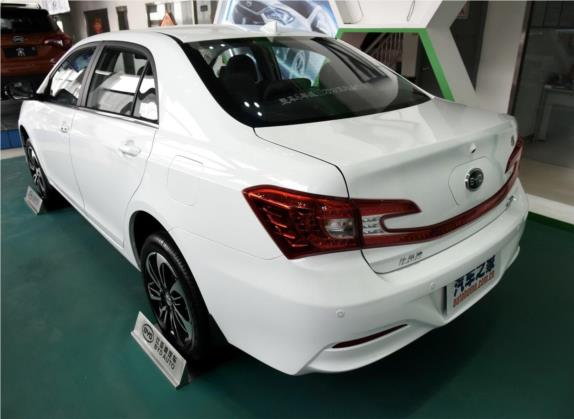 秦新能源 2016款 秦EV300 尊荣型 外观   斜后