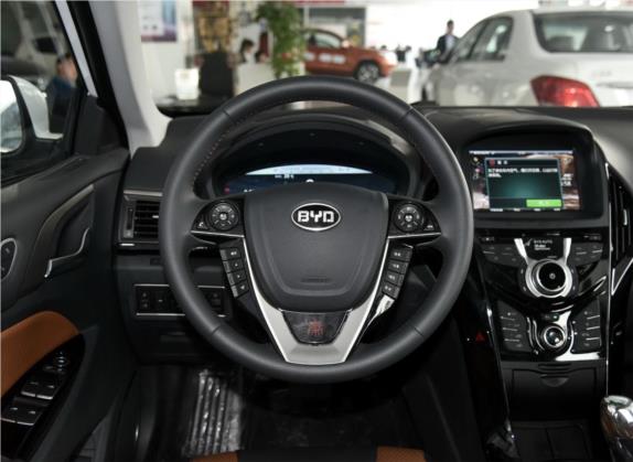 秦新能源 2016款 秦EV300 旗舰型 中控类   驾驶位