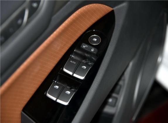 秦新能源 2016款 秦EV300 旗舰型 车厢座椅   门窗控制