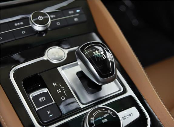 秦新能源 2018款 秦EV450 智联锋尚型 中控类   挡把
