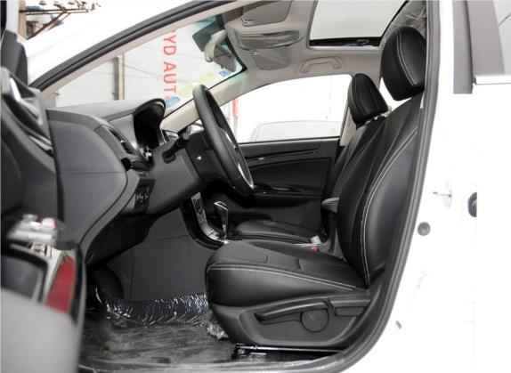 速锐 2014款 1.5TID 自动豪华型 车厢座椅   前排空间