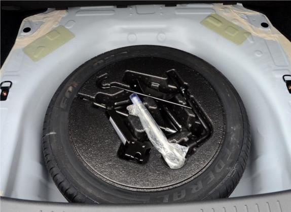 速锐 2015款 1.5L 手动豪华型 其他细节类   备胎