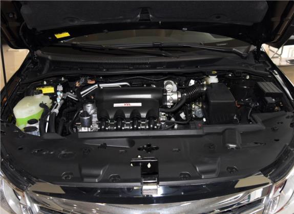 速锐 2015款 1.5L 手动舒适型 其他细节类   发动机舱
