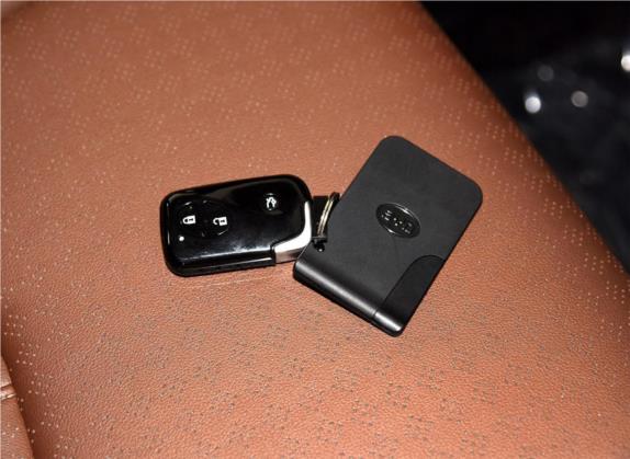 比亚迪S7 2015款 2.0T 升级版 自动尊贵型 其他细节类   钥匙