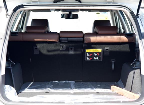 比亚迪S7 2016款 2.0T 自动尊贵型 车厢座椅   后备厢