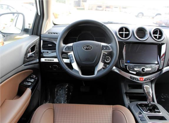 比亚迪S7 2017款 2.0T 自动豪华型 中控类   驾驶位