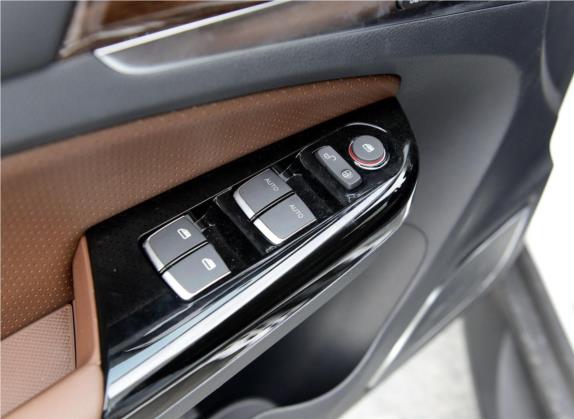 唐新能源 2015款 2.0T 四驱旗舰型 车厢座椅   门窗控制
