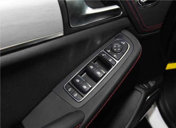 唐新能源 2019款 EV600 两驱智联创享型 车厢座椅   门窗控制