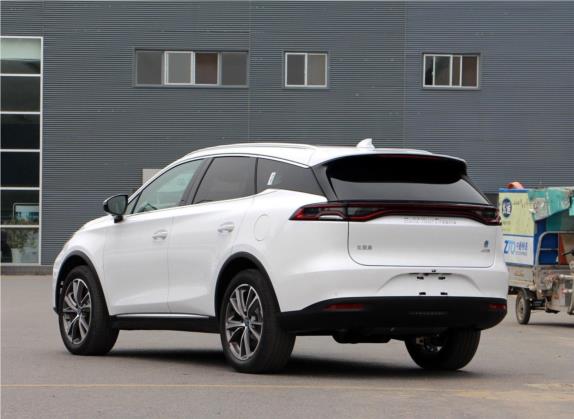 唐新能源 2019款 DM 2.0T 全时四驱智联创享型 7座 国VI 外观   斜后
