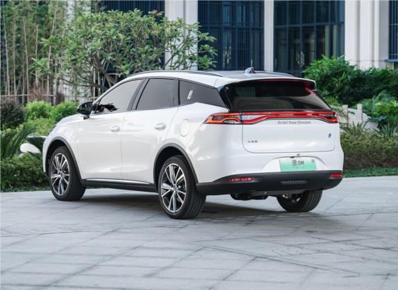 唐新能源 2020款 DM 2.0T 双擎四驱尊贵型 7座 国VI 外观   斜后