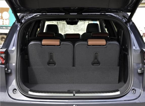 唐新能源 2021款 EV 四驱高性能版尊荣型 车厢座椅   后备厢