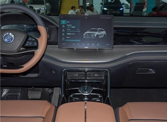 唐新能源 2021款 DM-i 52KM 豪华型 中控类   中控台