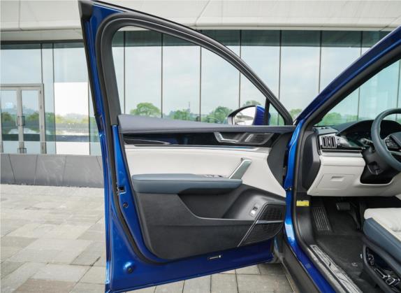 唐新能源 2022款 EV 635KM 四驱旗舰型 车厢座椅   前门板