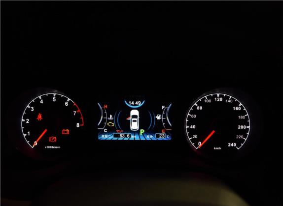 宋 2016款 2.0TID 自动尊贵型 中控类   仪表盘