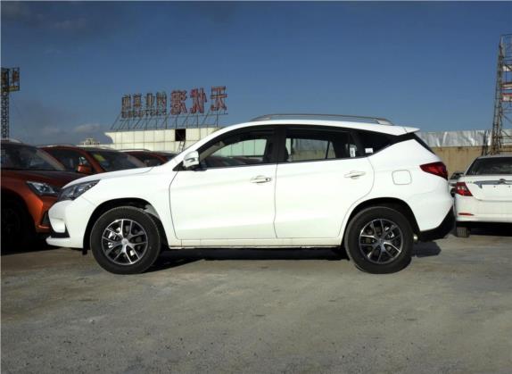 宋 2016款 1.5TI 手动豪华型 外观   正侧