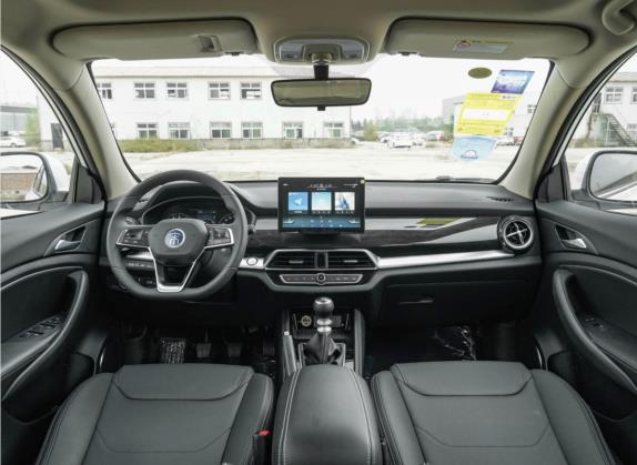 宋 2021款 经典版 1.5T 手动豪华型 中控类   中控全图