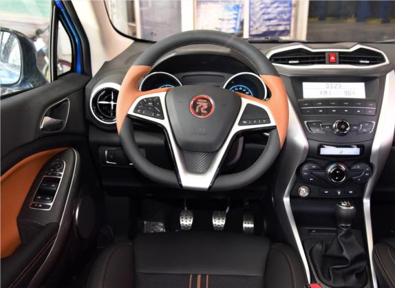 元 2016款 1.5L 手动舒适型 中控类   驾驶位