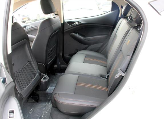 元 2016款 1.5L 自动豪华型 车厢座椅   后排空间