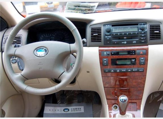 比亚迪F3 2005款 1.6L 尊贵型GLX-i 中控类   驾驶位