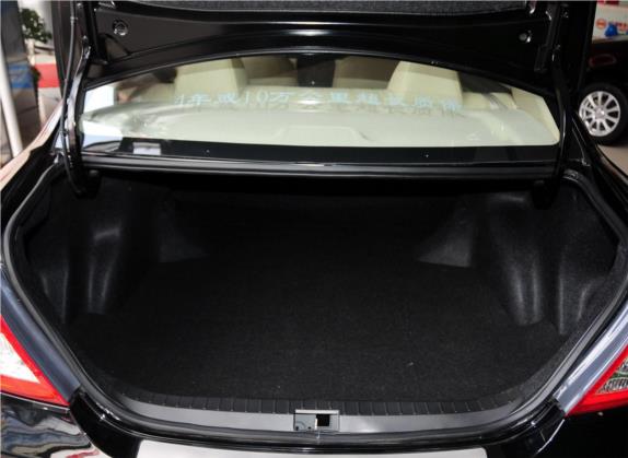 比亚迪F3 2013款 节能版 1.5L 手动舒适型 车厢座椅   后备厢