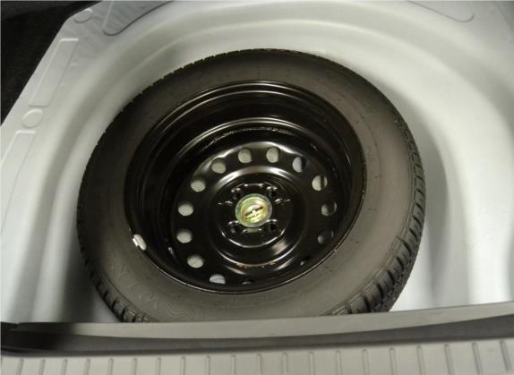 比亚迪F3 2014款 1.5L 手动舒适型 其他细节类   备胎