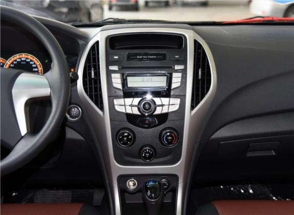 比亚迪F3 2015款 节能版 1.5L 自动豪华型 中控类   中控台