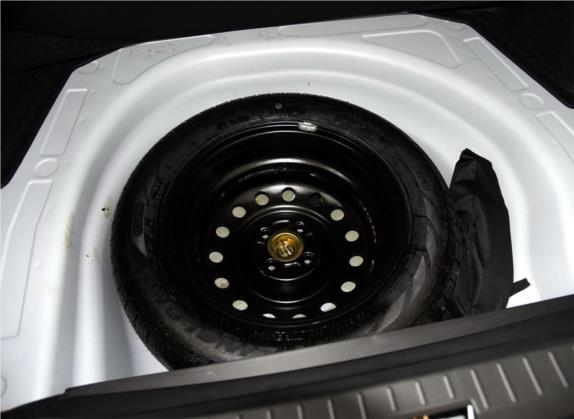 比亚迪F3 2015款 节能版 1.5L 自动豪华型 其他细节类   备胎