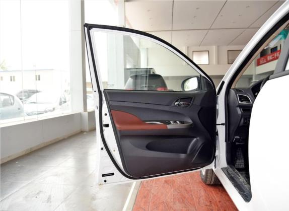 比亚迪F3 2015款 节能版 1.5L 自动豪华型 车厢座椅   前门板