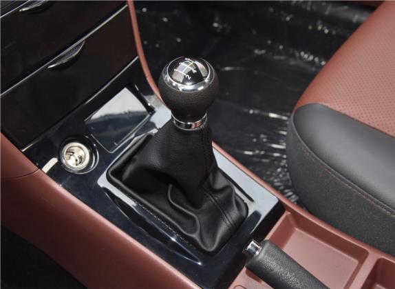 比亚迪F3 2018款 1.5L 手动经典型 中控类   挡把