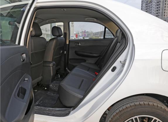 比亚迪F3 2020款 1.5L 手动豪华版 车厢座椅   后排空间