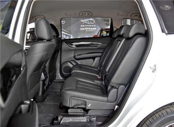 宋MAX 2017款 1.5T 手动智联豪华型 7座 车厢座椅   后排空间