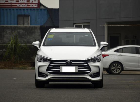 宋MAX 2019款 1.5T 手动智联睿逸型 6座 国VI 外观   正前