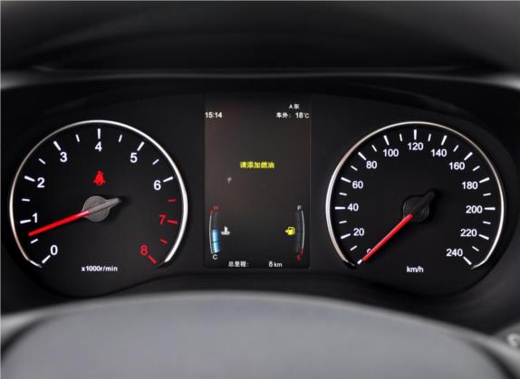 宋MAX 2019款 1.5T 手动智联睿逸型 7座 国V 中控类   仪表盘
